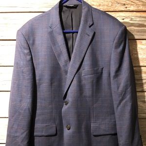 Jos A Bank Traveler Tailored Fit Sport Coat. Navy. Size 46Short.